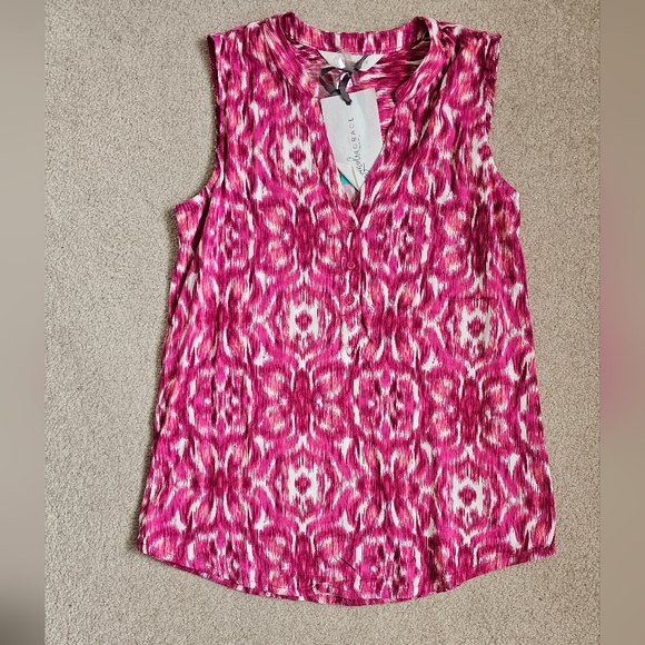 Pink Graphic Flowy Sleeveless Blouse, Teacher Outfit, NWT - Picture 7 of 10